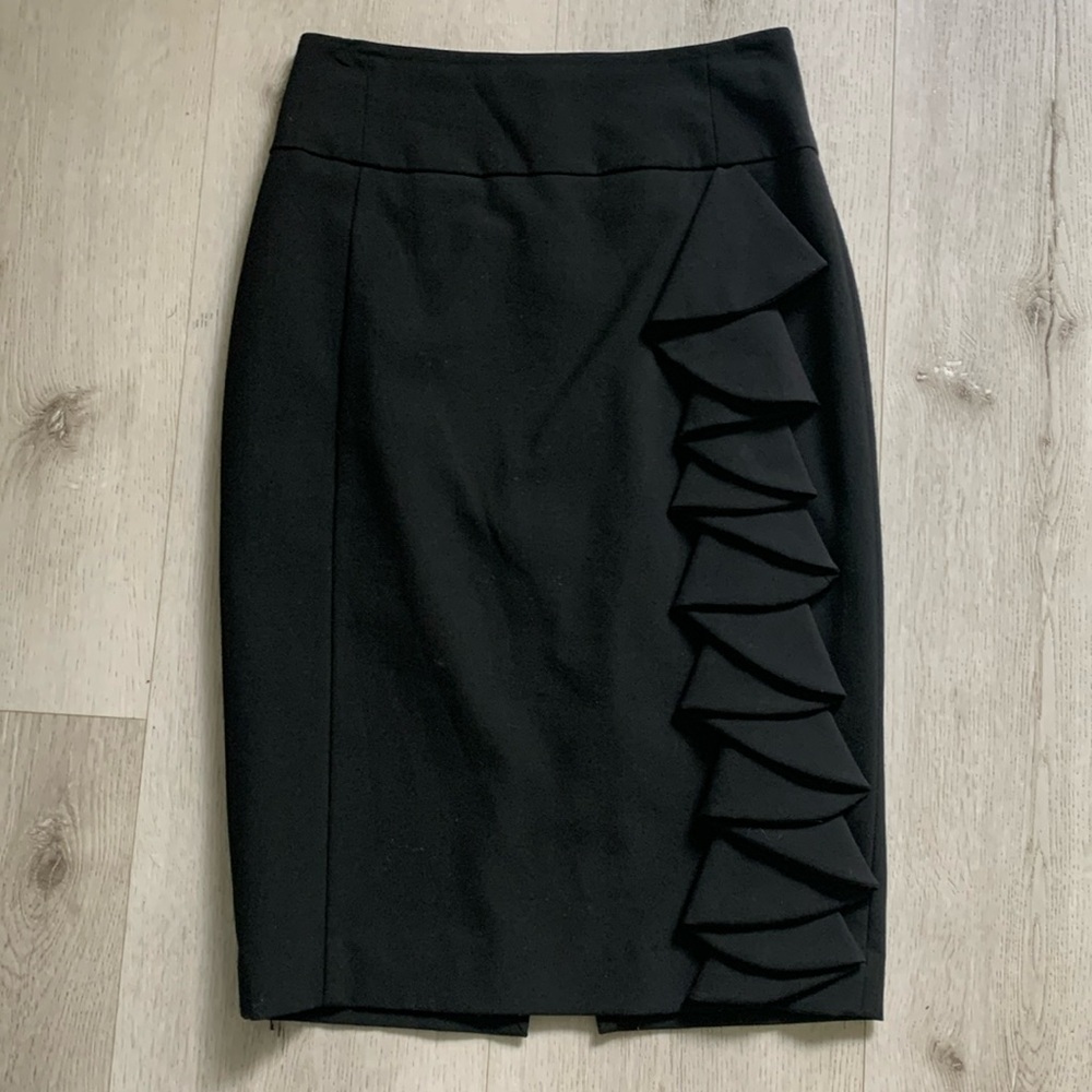 Express Black Pencil Skirt Side Ruffle Size 0 classic elegant midi career